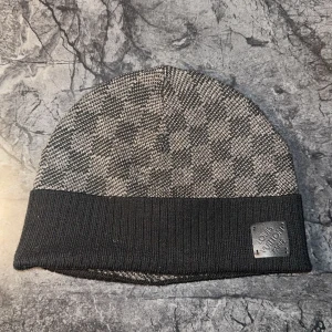 Mössa - Tjena säljer en riktig snygg o bra mössa inför vintern 