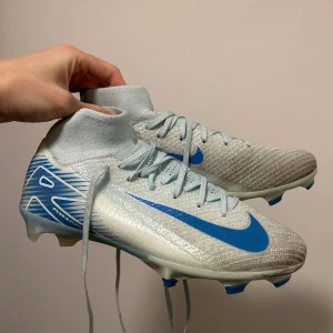 Nike fotboll skor mercurials  - Fina skor skriv för mer info