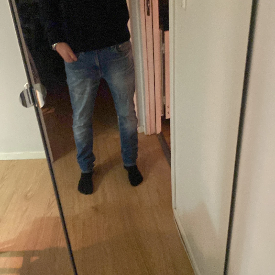 Calvin clein jeans med slitningar - 92
