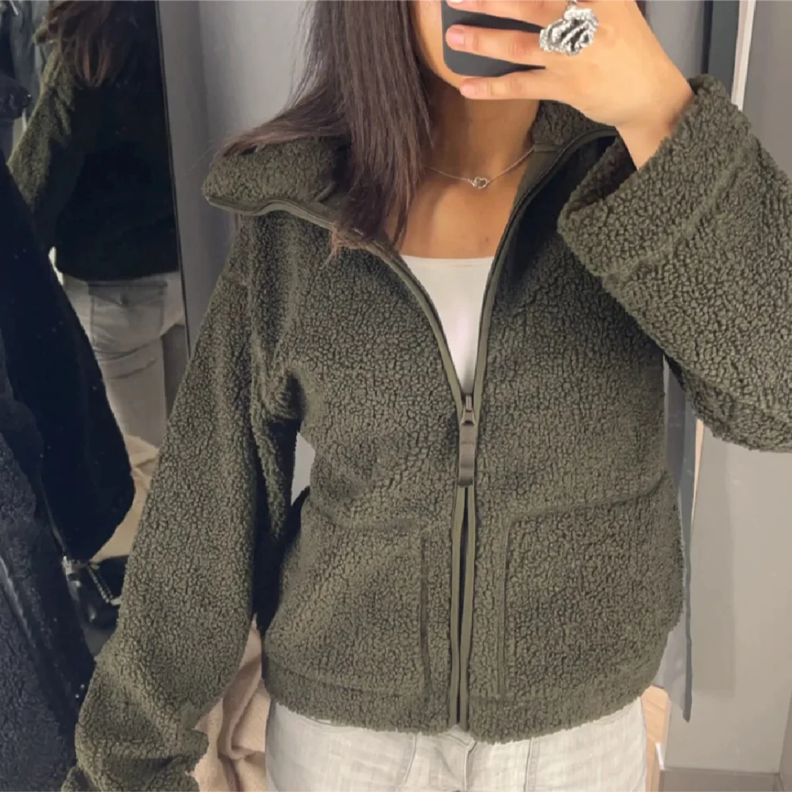 Olivgrön teddyjacka
