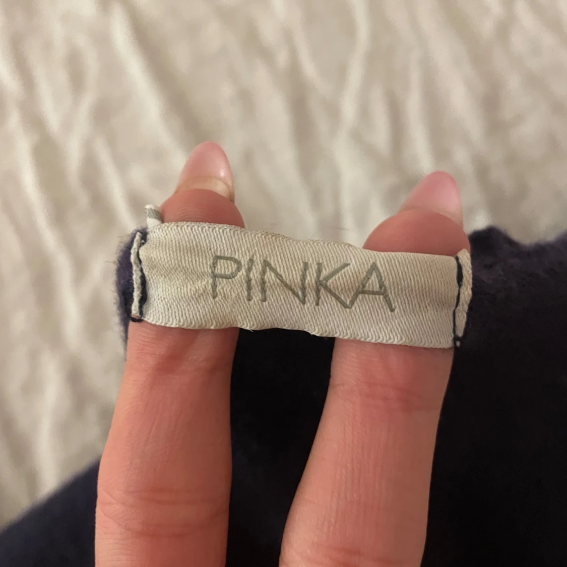 Mörkblå randig tröja från Pinka - 91