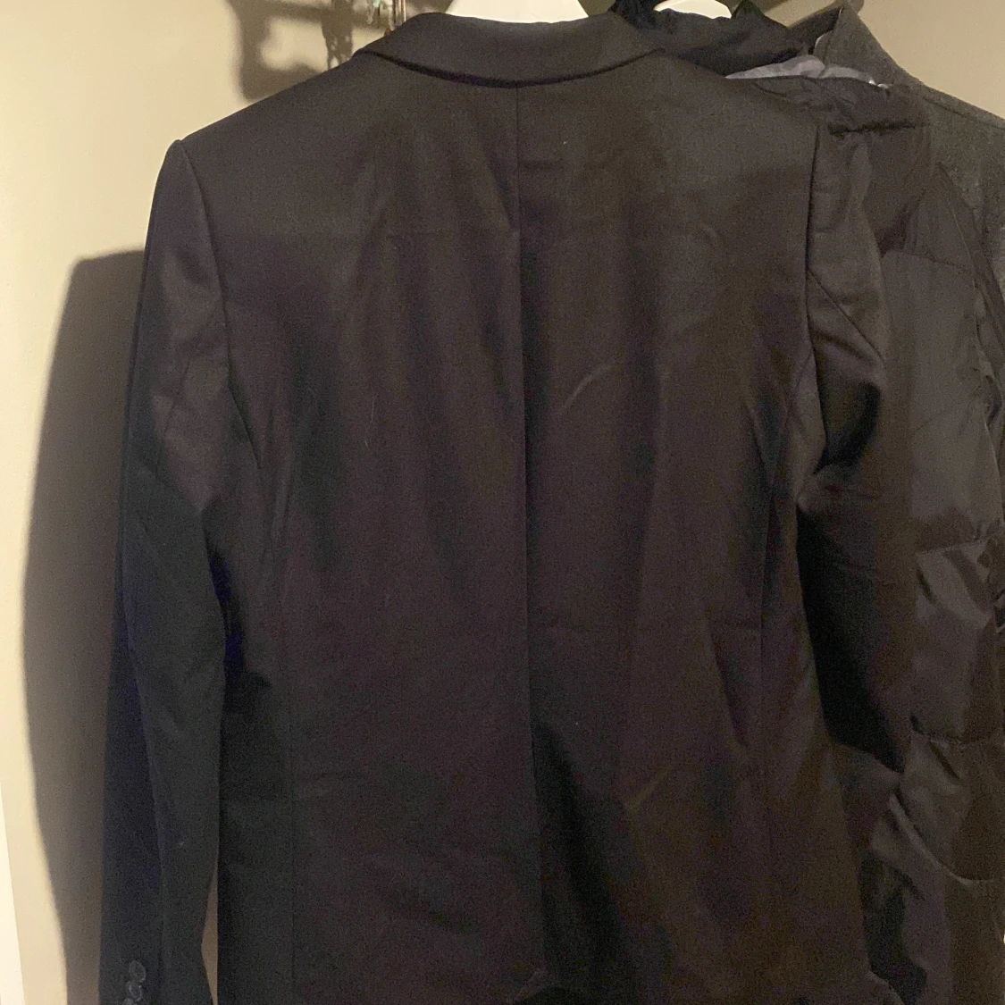 Svart kavaj från H&M - 90