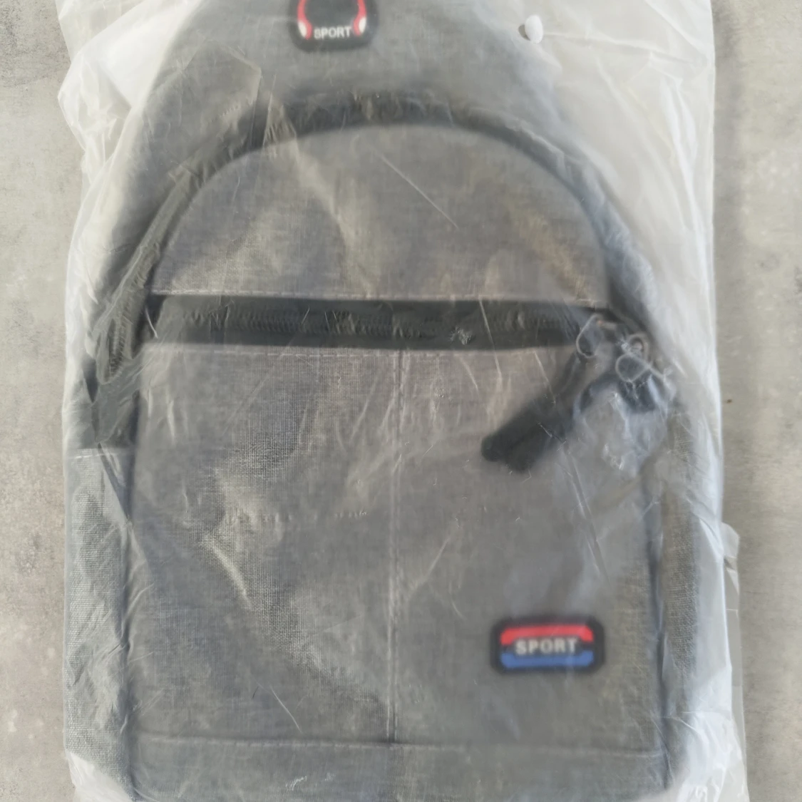 Grå axelväska och ryggsäck - 90