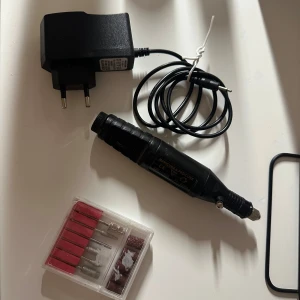 Elfil - Elfil  Fungerar utan problem, köpt på cdon tror jag. Bits medföljer!