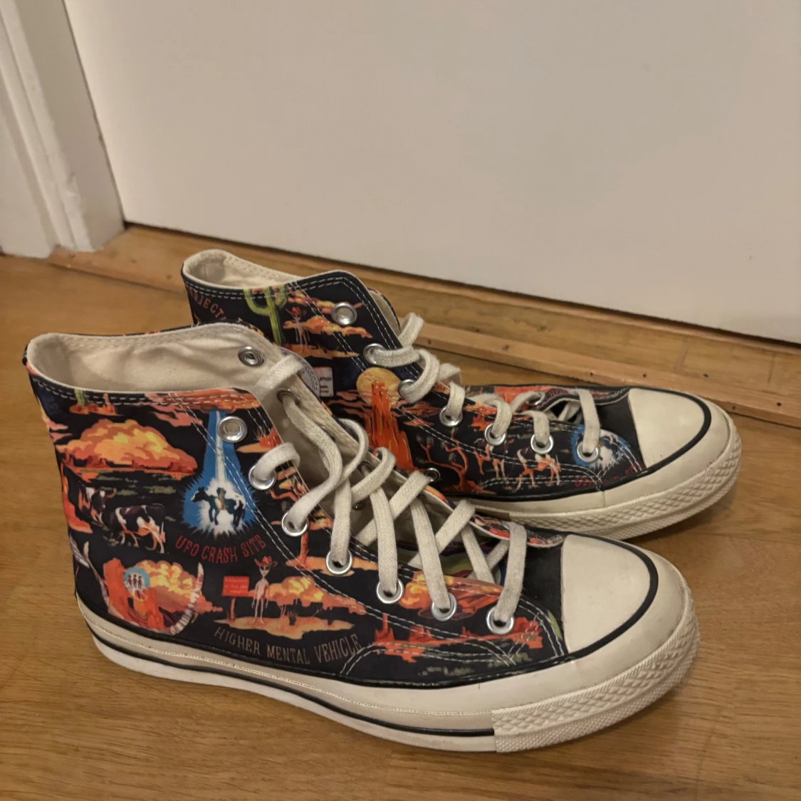 Converse Limited Edition - 3