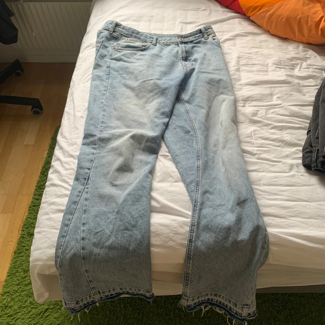 Zara Flared Jeans