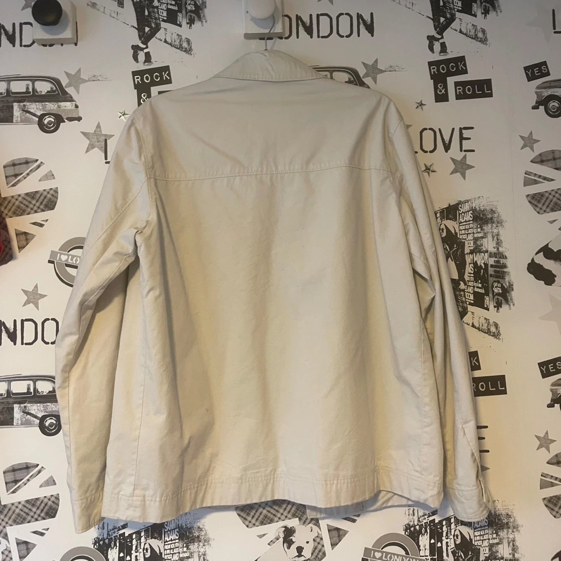 Beige jacka från Lyle & Scott - 1