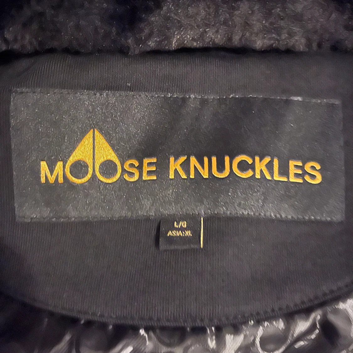 Svart Linden Bunny från Moose Knuckles - 3