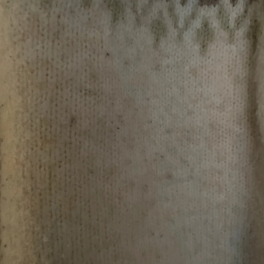 Beige stickad tröja med mönster - 90