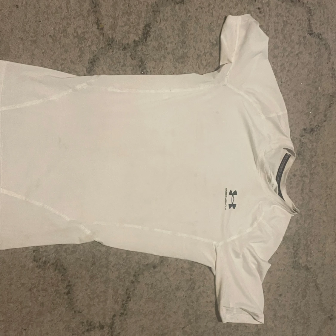  Under Armour compression shirt - 91