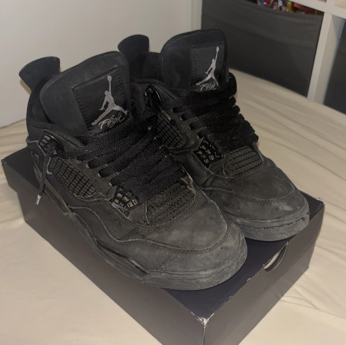 Jordan 4 blackcat