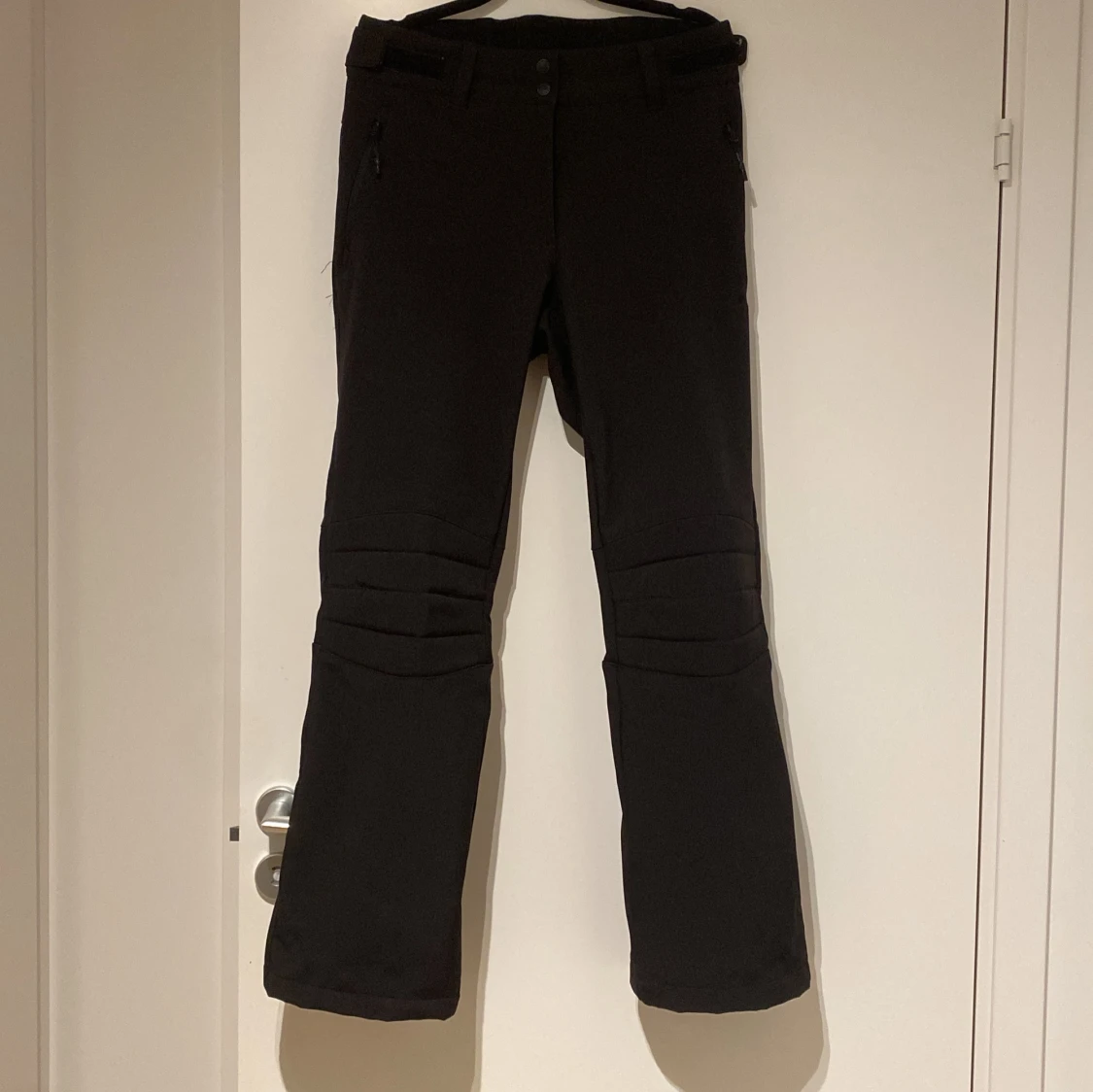 Supersnygga svarta skidbyxor!