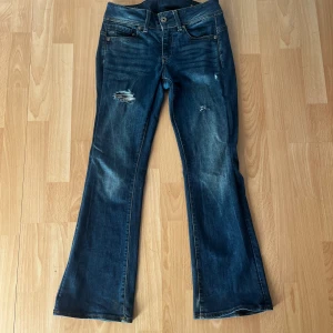 G-star jeans - Skit snygga bootcut jeans från G-star som tyvärr inte passar mig. Storlek 28❤️