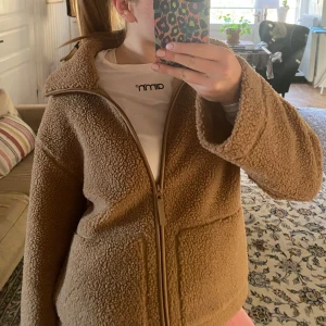 Teddy jacka  - Super fin teddy jacka från h&m💘