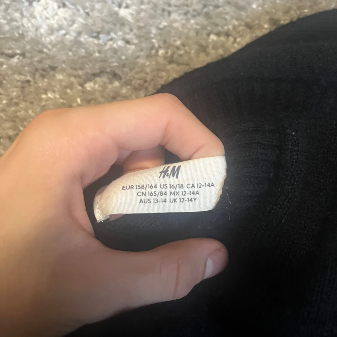 Marinblå hoodie från H&M - 1