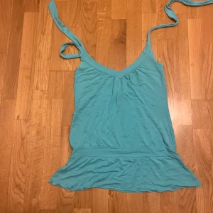 Fin tröja till sommaren  -  En väldigt fin tröja som passar perfekt till sommaren 