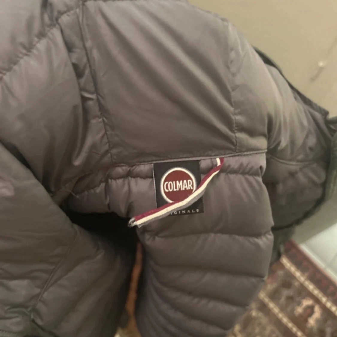 Grön pufferjacka från Colmar - 92