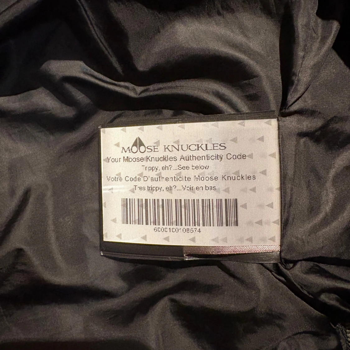 Svart dunjacka från Moose Knuckles - 92