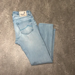 Jacob Cohen 622 C - Jacob Cohen 622 C | Bra skick | Storlek 32 | Otroligt sköna | Fast pris