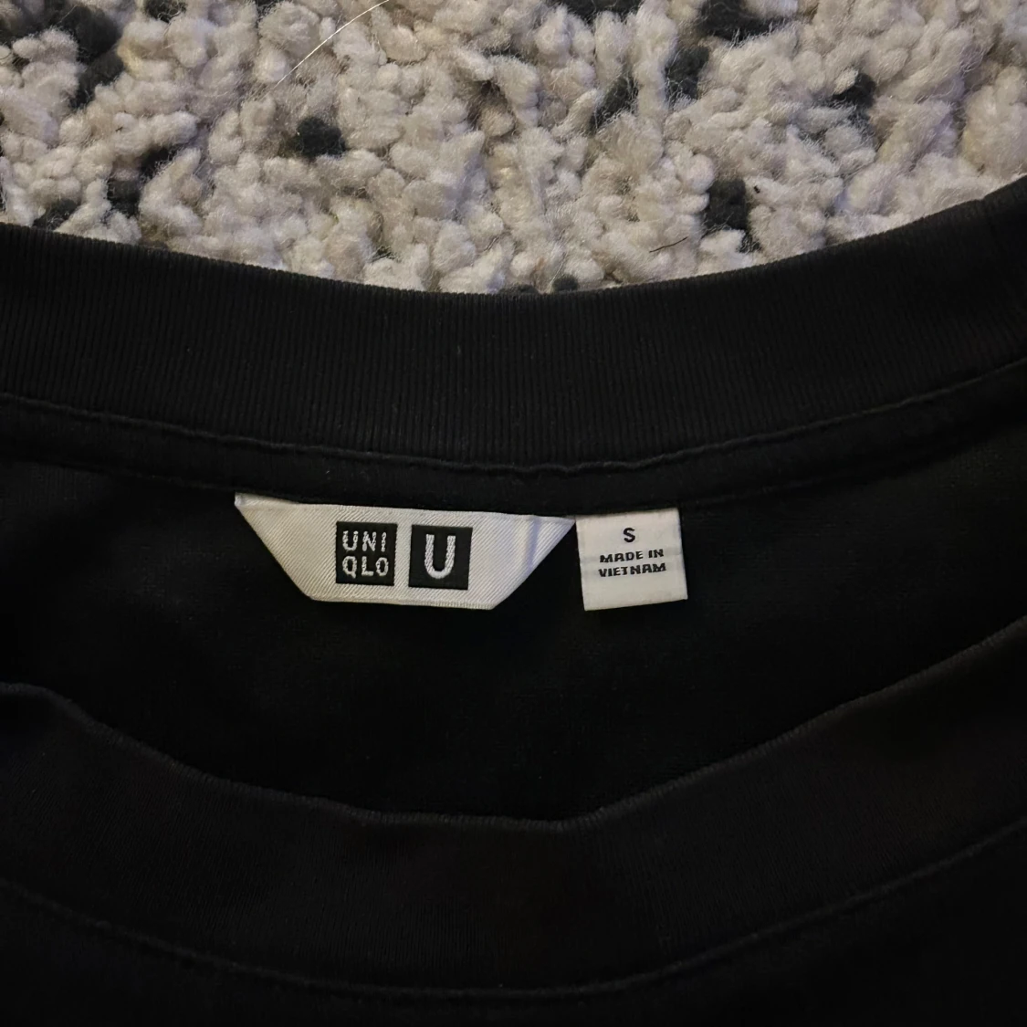 Svart Airsm t-shirt från Uniqlo - 91