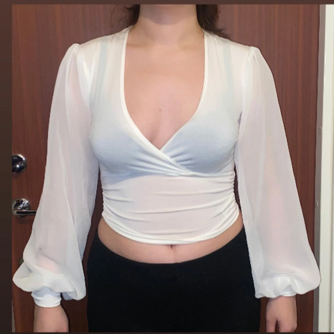 Vit omlottopp med långa ärmar - 90