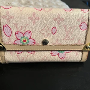 LOUIS VUITTON LV Takashi Murakami PINK CHERRY BLOSSOM  - LOUIS VUITTON LV Takashi Murakami PINK CHERRY BLOSSOM 