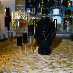 Invictus Elixir - En utav de bästa vanilj dofterna du kommer känna. Sample 2ml=50kr fler storleks alternativ finns i min profil