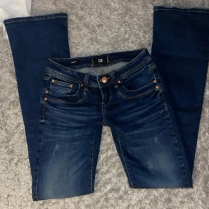 Ltb valerie lowwaist bootcut jeans - Strl W25 L32. Hör av er vid frågor!🥰🙏🏻