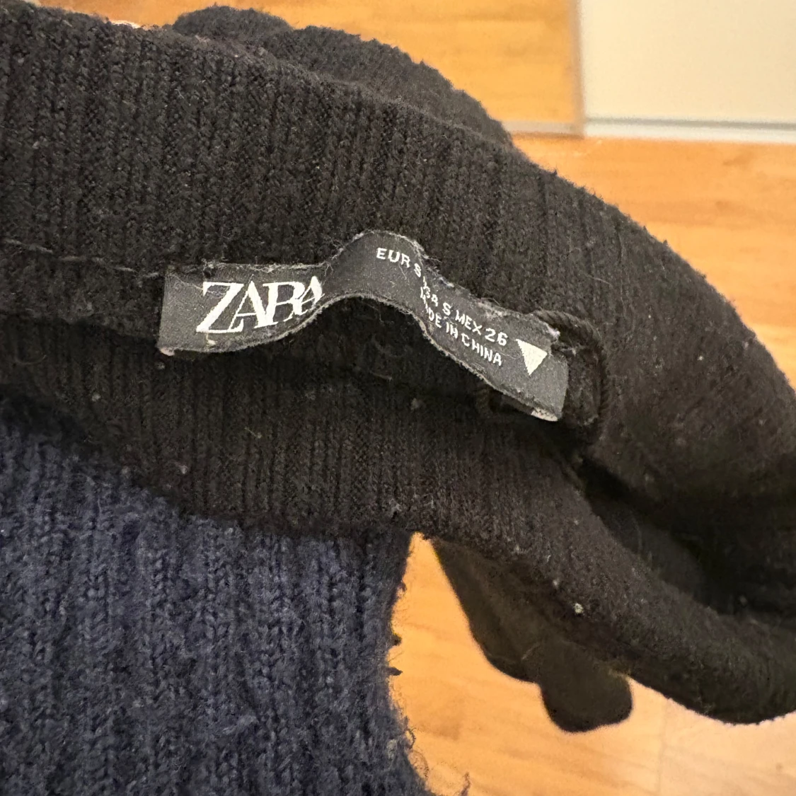 Svart kjol från Zara - 1