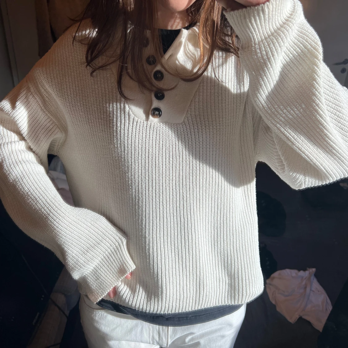 Vit stickad tröja - 2