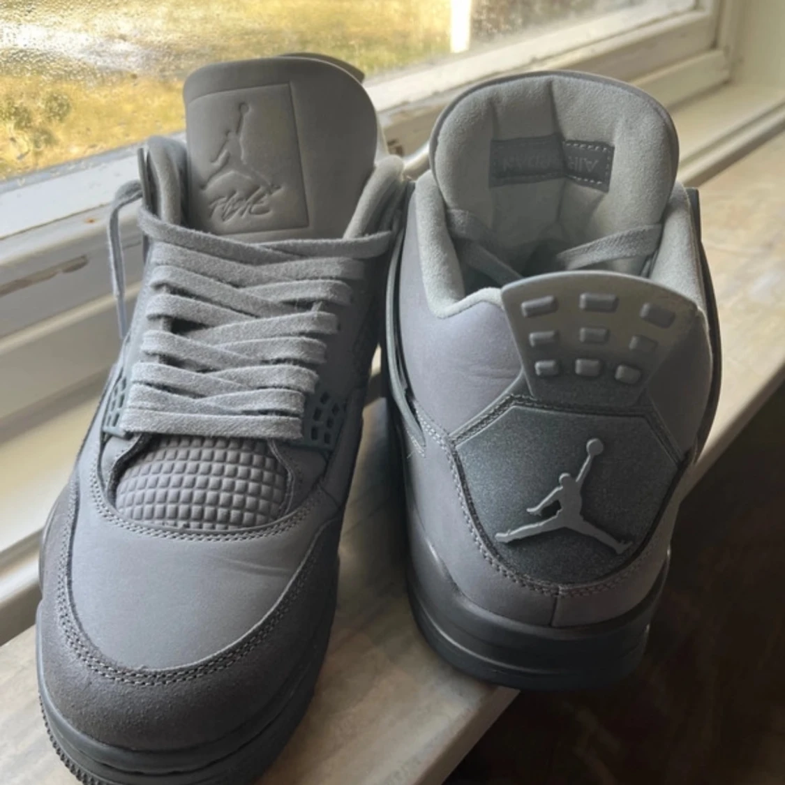 Jordan 4 retro paris wet cement - 1