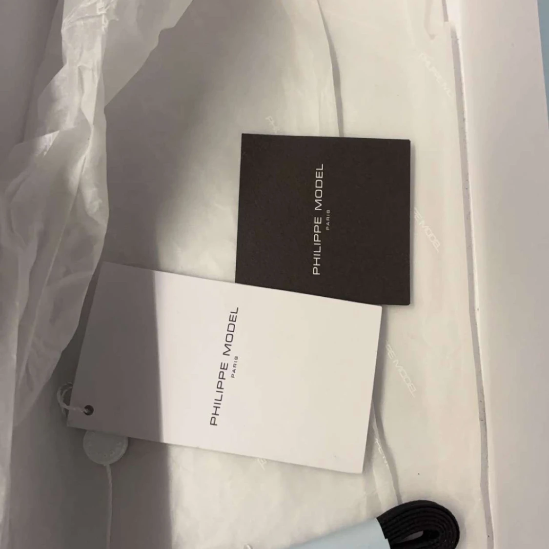 Svarta sneakers från Philippe Model - 4