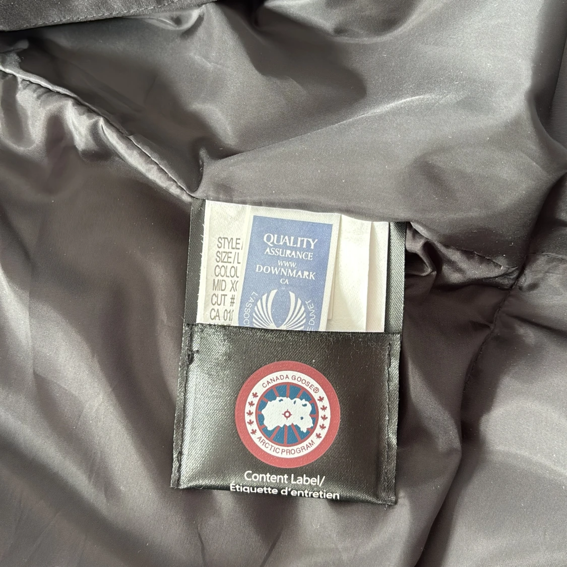 Svart dunväst från Canada Goose - 4