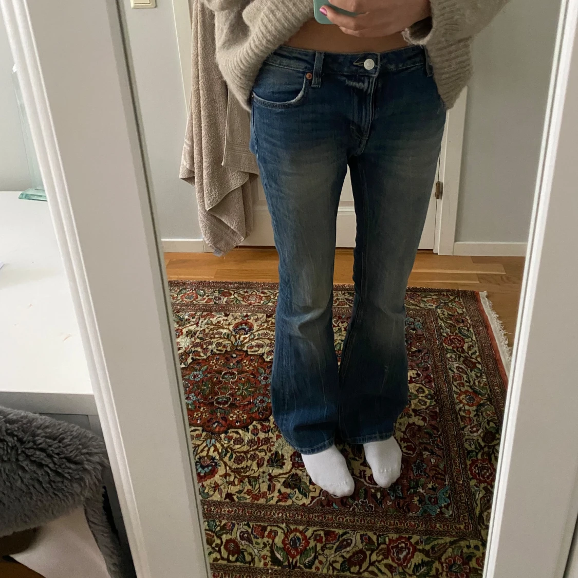 Blå bootcut jeans