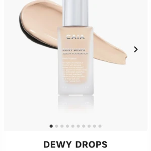 Caia dewy drops - Säljer caias dewey drops i färgen 10 C då den inte kom t användning använd några gånger men skulle säga att det är 90% kvar fråga om ni undrar ngt mer