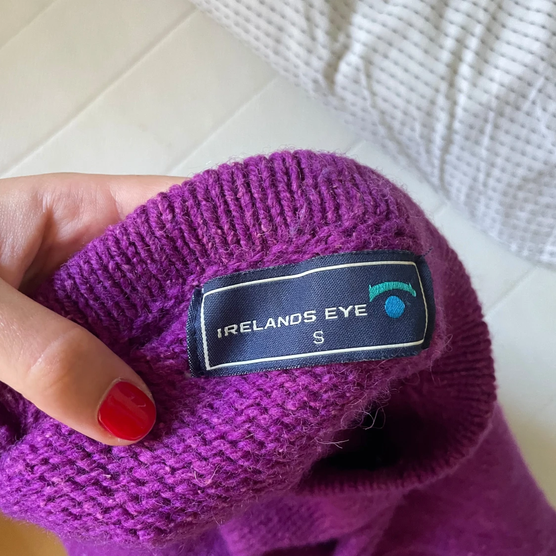 Lila stickad tröja - 91