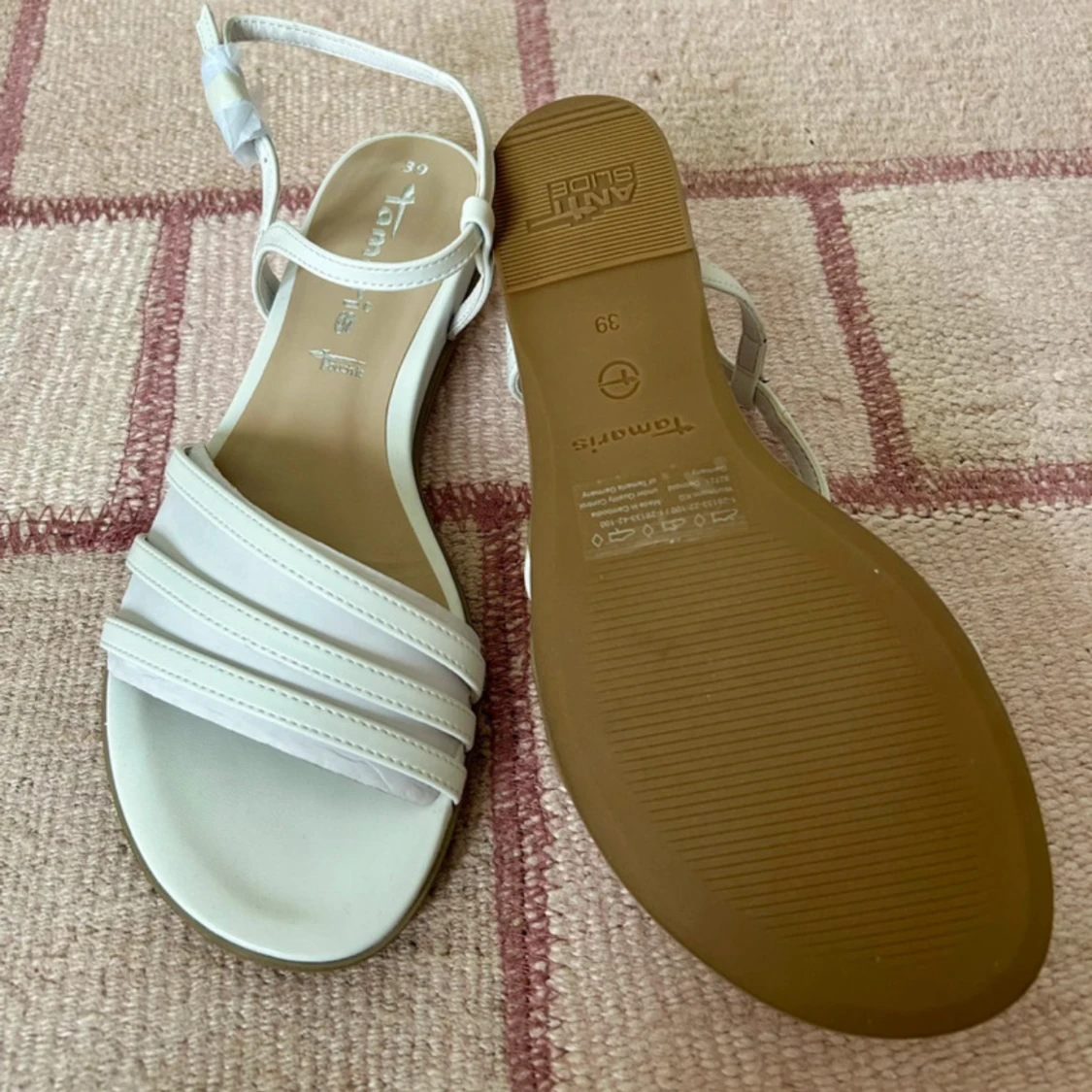 Vita sandaler - Tamiris  - 91