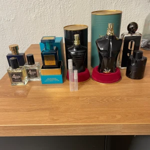 Parfym sample  - Kom pm för parfym och pris säljer i 2 och 5 ml flaskor