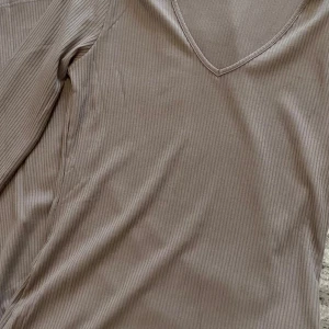 Klänning från Lager157 - Helt oanvänd klänning från lager 157