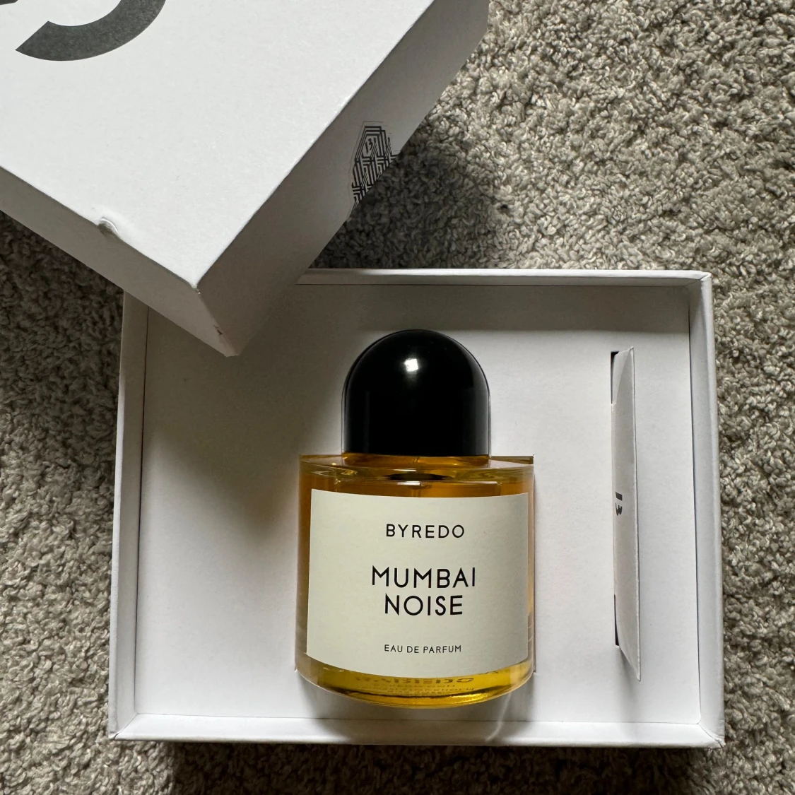 Helt ny (Mumbai noise) parfym från byredo  - 90