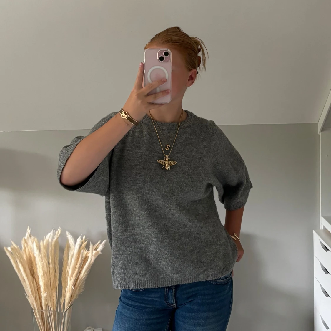 Grå trekvarts tröja