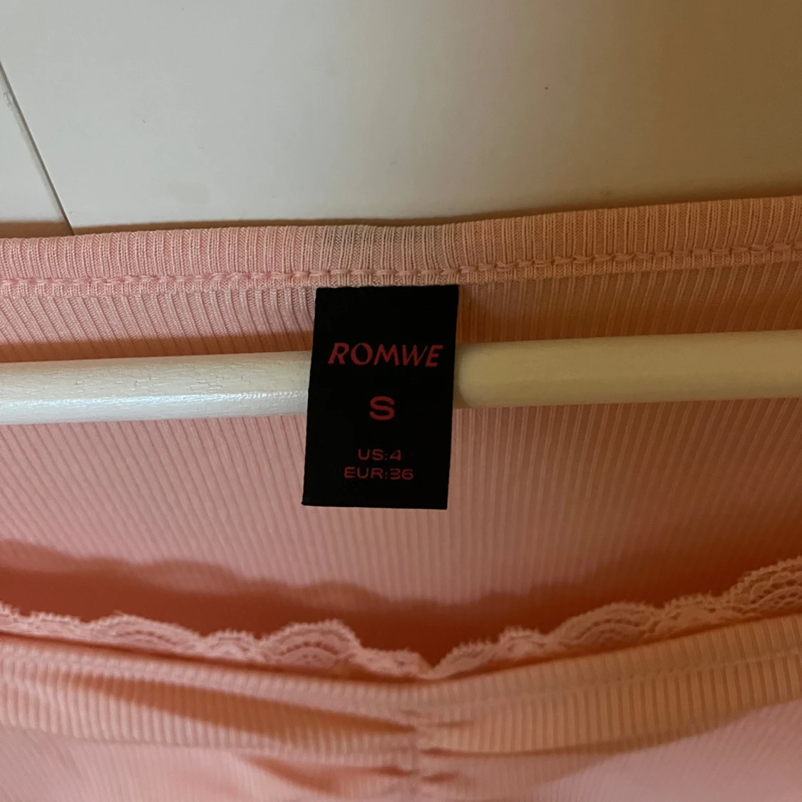 Rosa söt ribbad topp  - 91