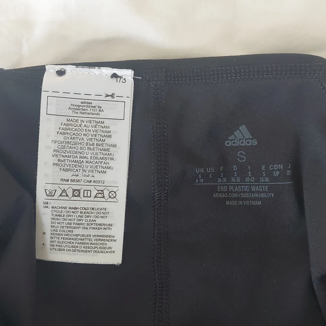 Svarta leggings från Adidas - 4