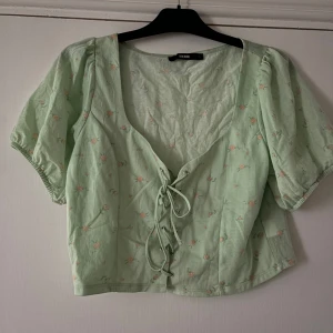 Bik bok topp strl L - Använd max 2ggr.