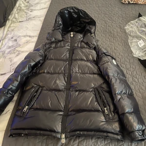 Moncler maya  - Äkta bra skick