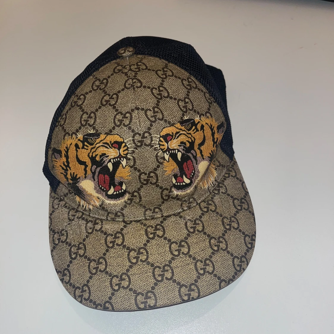 Jag vill sälja min Tiger gucci keps, Har knappt använt den - 91
