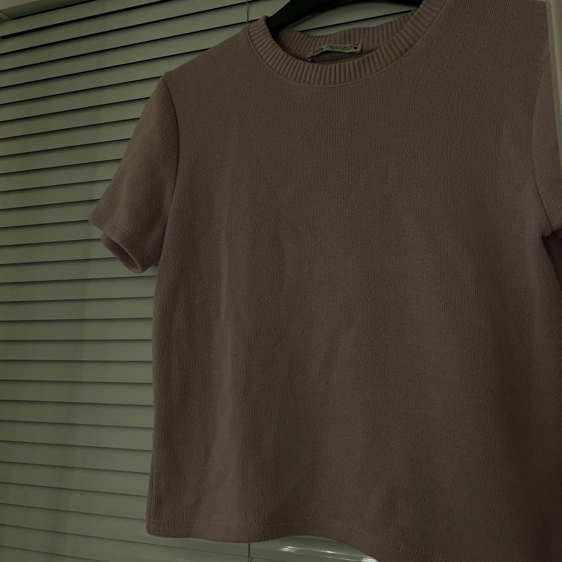 Stickad kortarmad tröja - 90