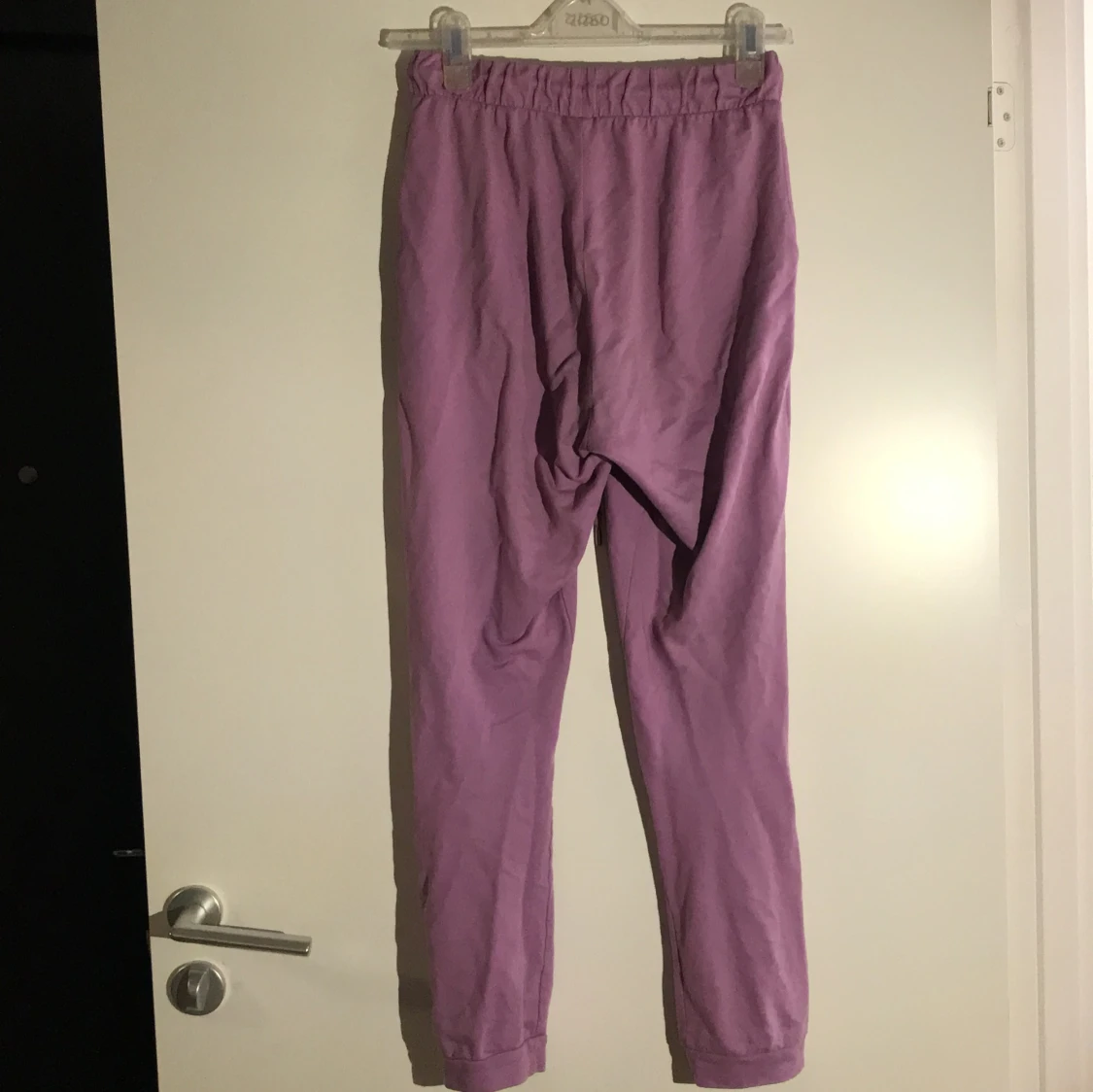 Lila hoodie med alien patch och sweatpants - 91