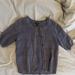 Kortärmad kofta - 🩷