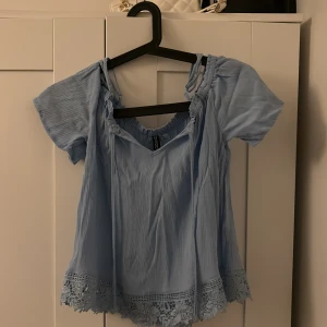 Söt blus - Somrig blus, använd 1-2 gånger